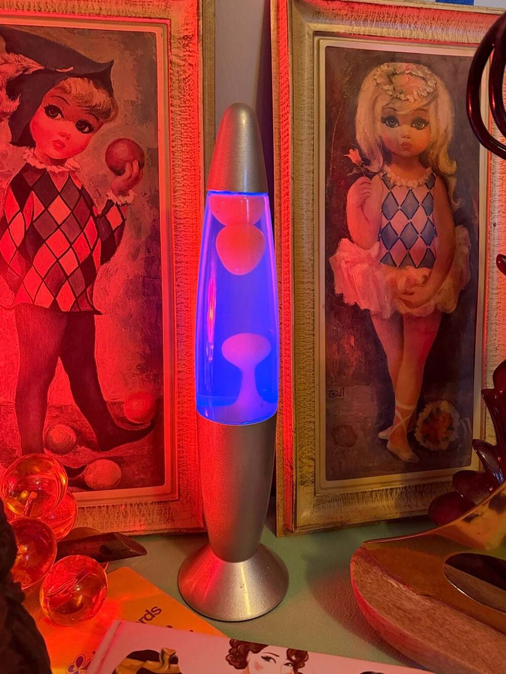 Retro 16" Lava Lamp with Blue and Red Wax